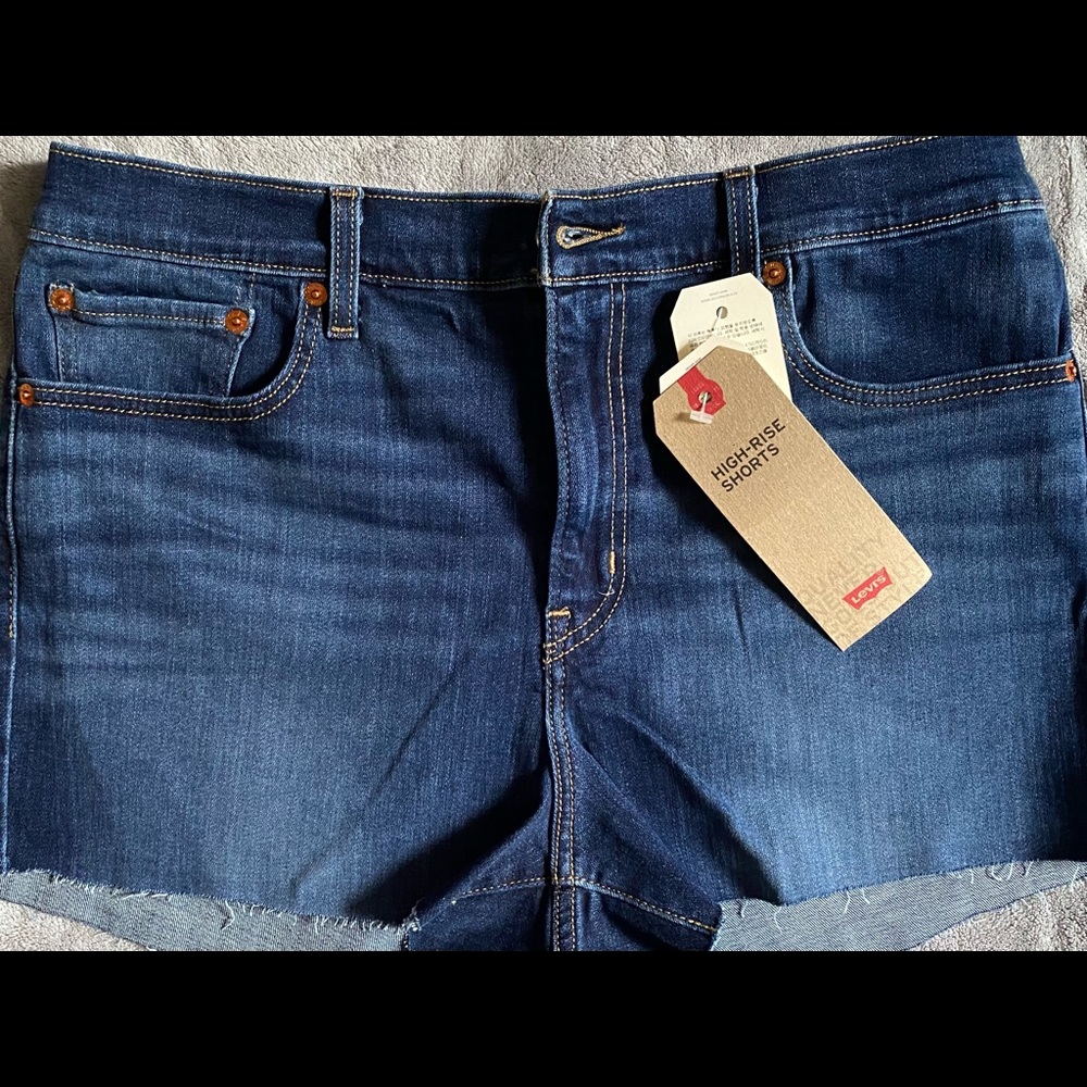 Levis high rise shorts